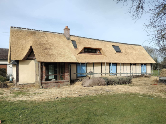 Thatched roof, Renovation, Repair